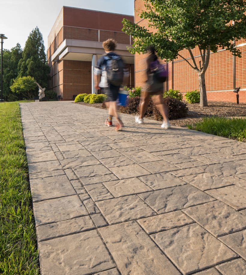 Close up of Blu Grande Pavers in Shale Grey and Greyed Nickel installed at Towson University.